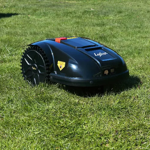 Värt att köpa robotgräsklippare? Teknik, driftskostnader & våra slutsatser